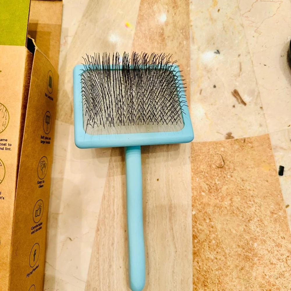 NEW Pet Slicker Brush Large
